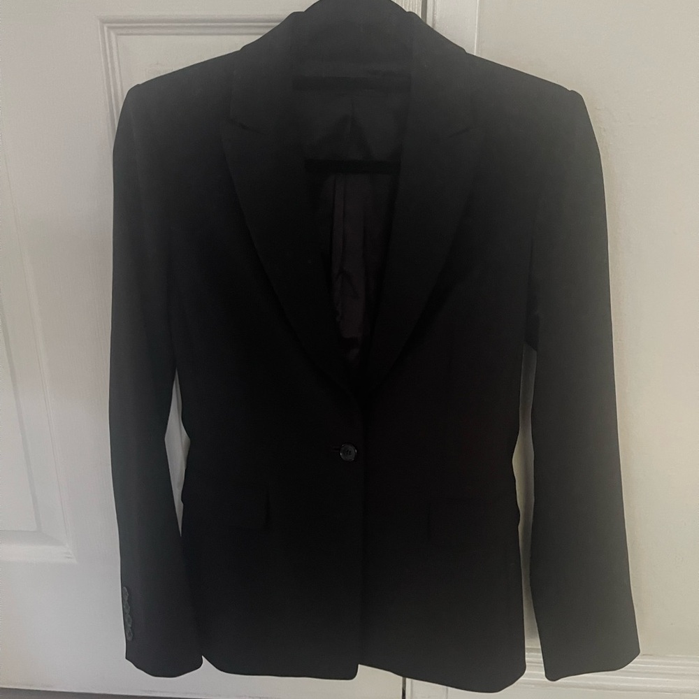 Elie Tahari Black Blazer Size 2